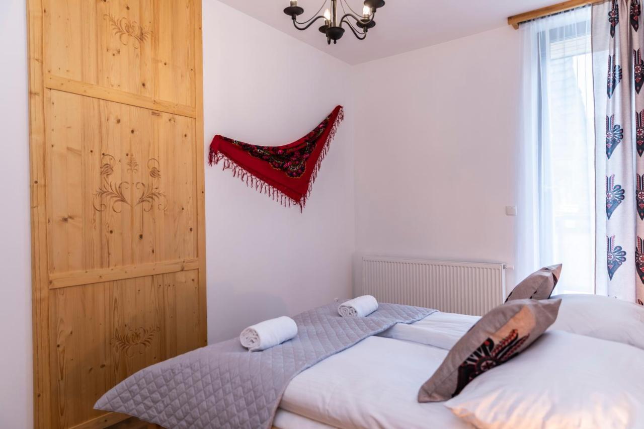 Udanypobyt Apartamenty Krzeptowki Potok Zakopane Extérieur photo